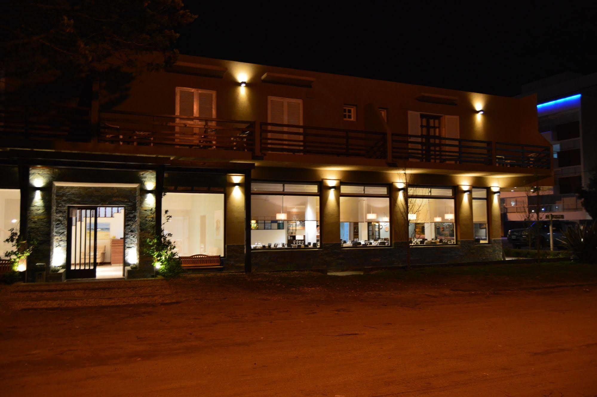 Hotel Puerta del Sol Pinamar Exterior foto